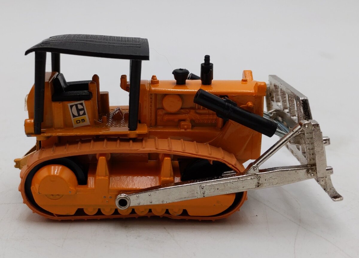 Grip Zechin 1:70 Scale #8 Caterpillar D5 Rakedozer LN/Box