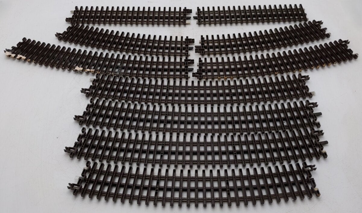 Atlas O Gauge Assorted Curved Track Sections [10]