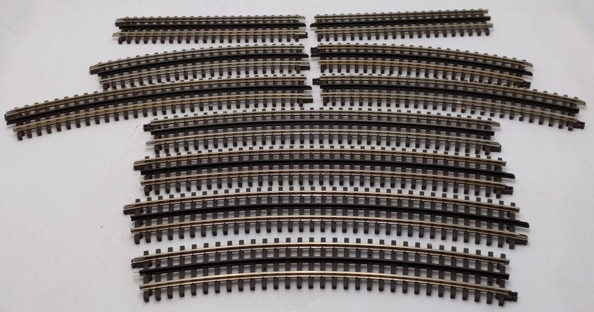 Atlas O Gauge Assorted Curved Track Sections [10]