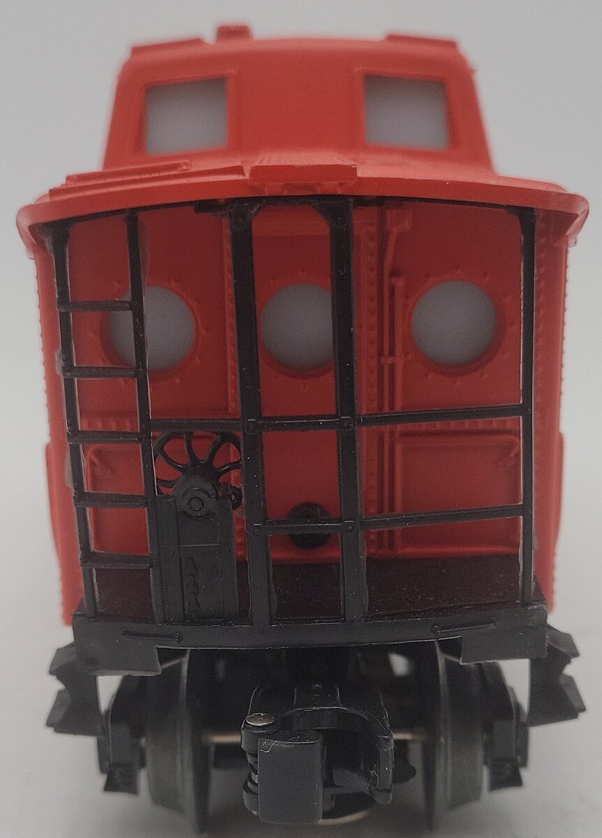 Lionel 6-9270 O Gauge Northern Pacific N5C Caboose EX/Box
