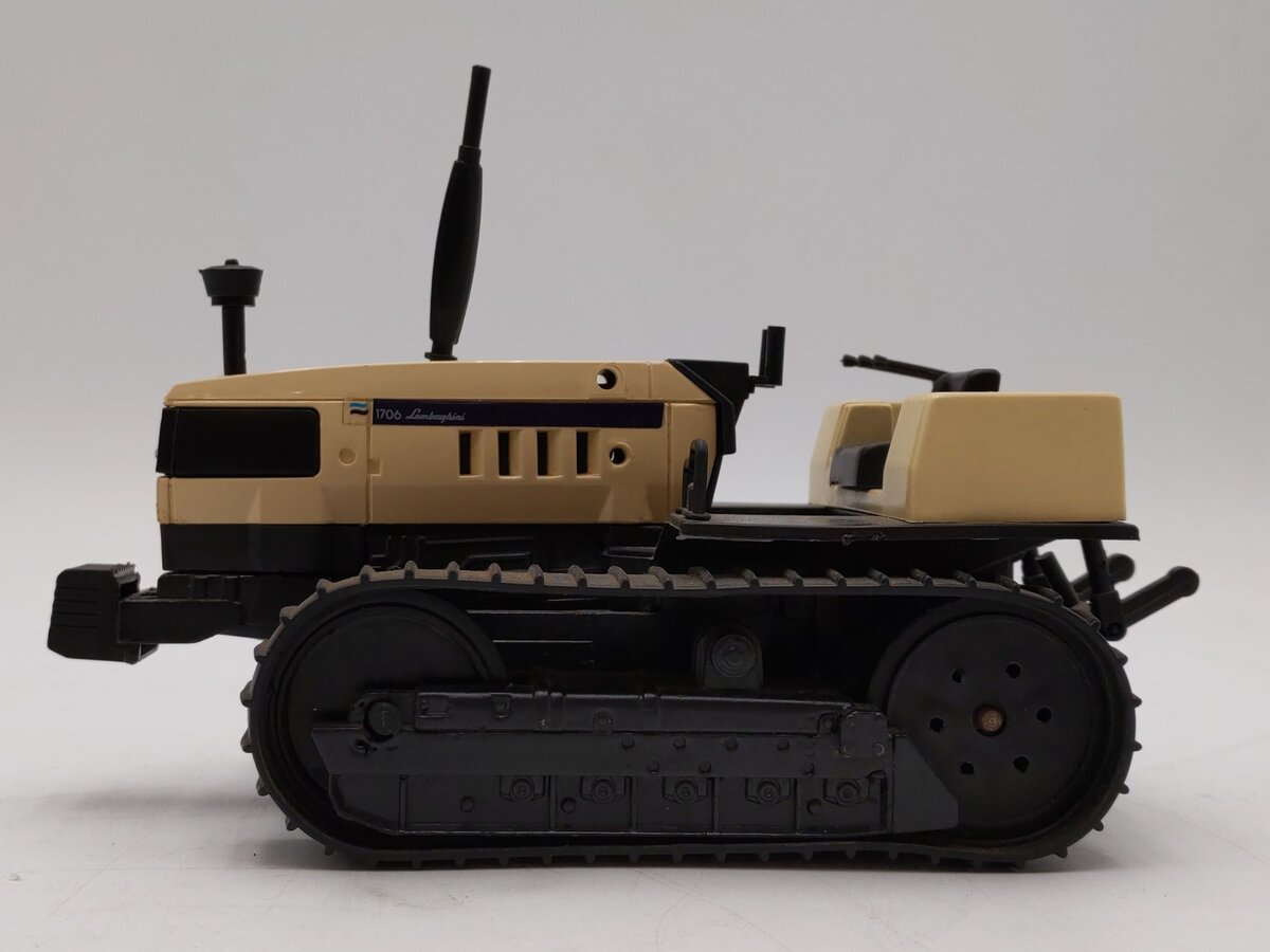 ROS 1:25 Scale Lamborghini C774 Tracked Tractor VG