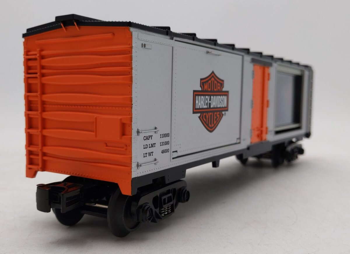 MTH 30-74293 O Gauge Harley-Davidson 40' Window Box Car with 2 2001 Road King VG/Box