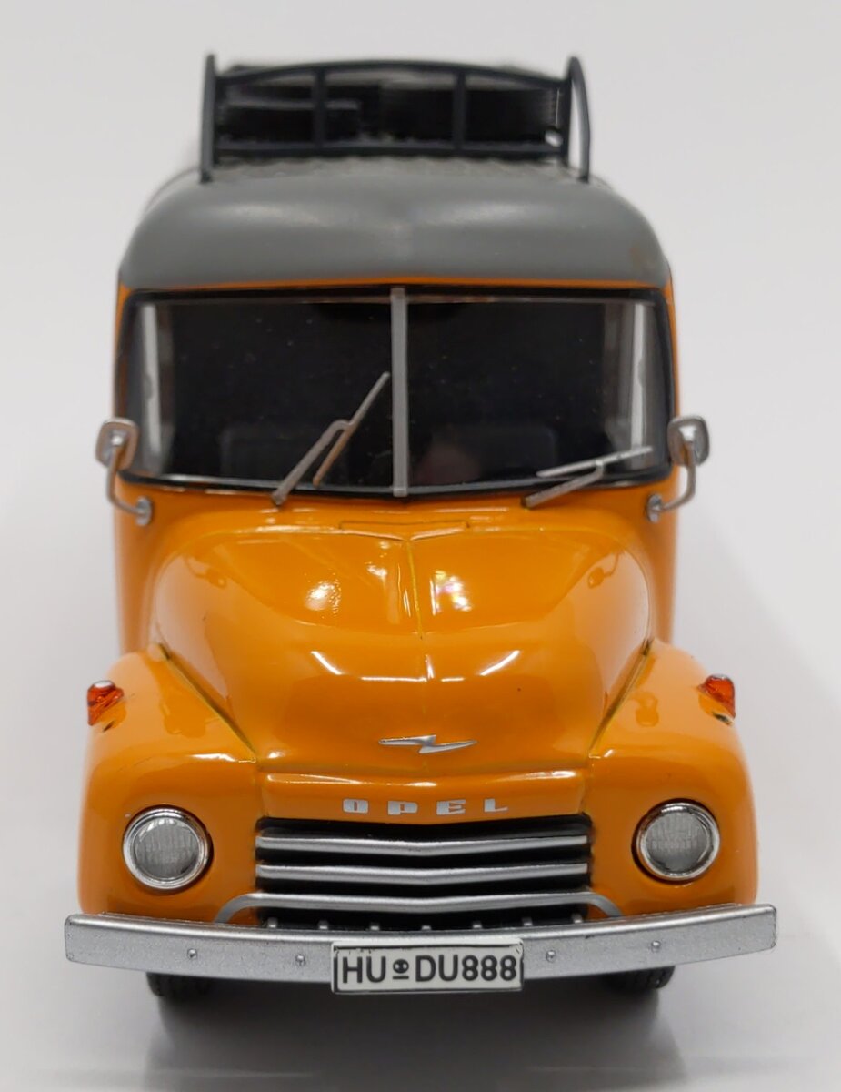 Premium ClassiXXs 1:43 Diecast Blitz 1,75t Dunlop - Reifen VG