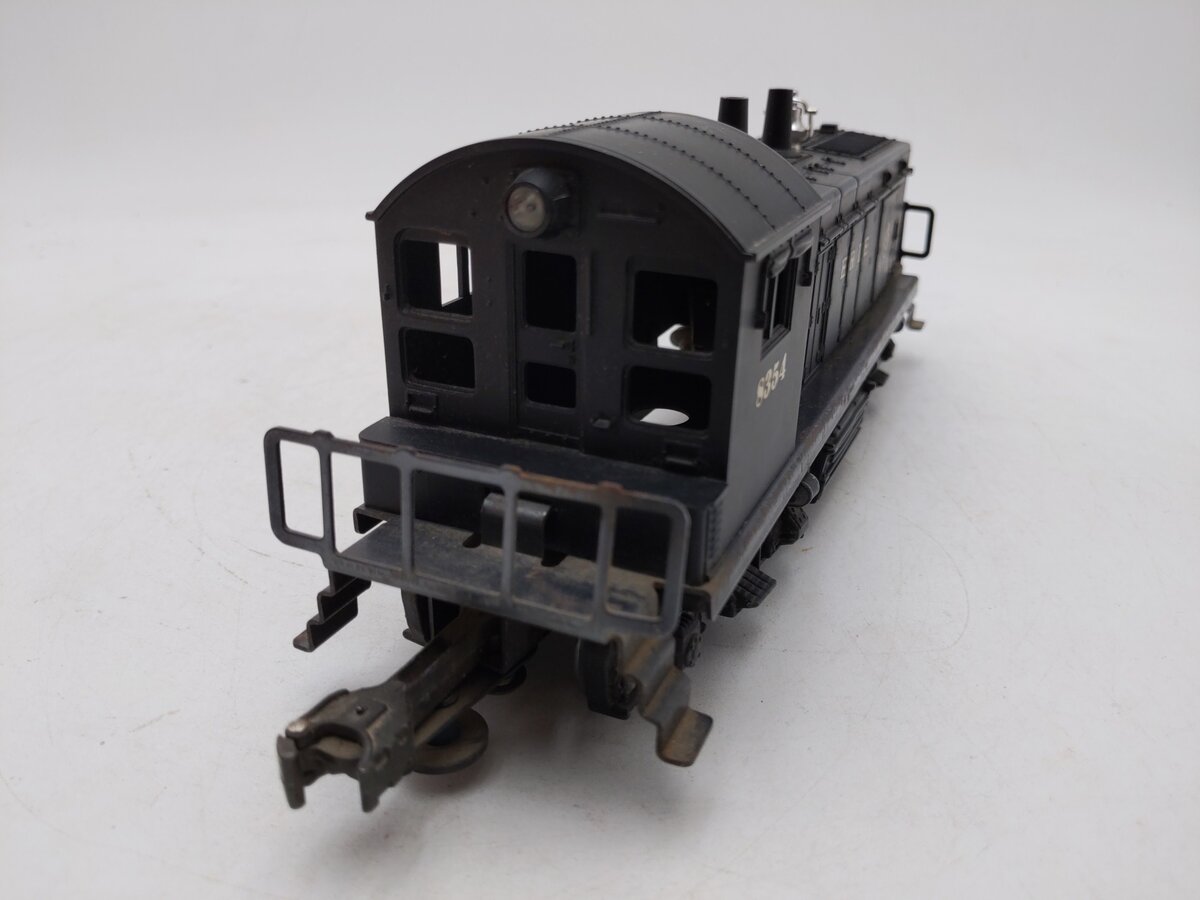 Lionel 6-8354 O Gauge Erie NW-2 Diesel Locomotive Switcher #8354 VG/Box