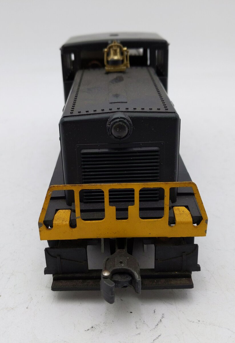 Lionel 628 VIntage O Northern Pacific 44 Ton Diesel Locomotive EX