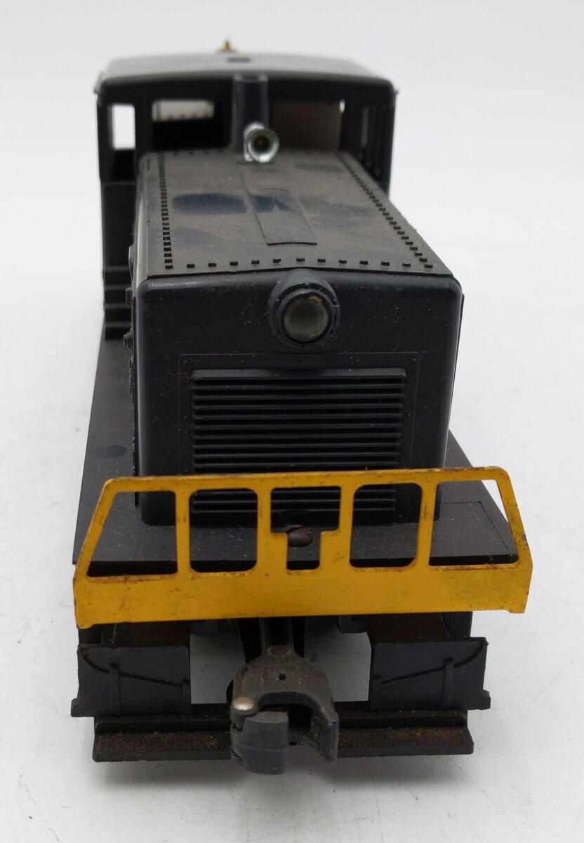 Lionel 628 VIntage O Northern Pacific 44 Ton Diesel Locomotive EX