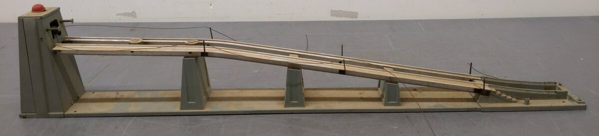 Lionel 456 Vintage O Operating Coal Ramp VG