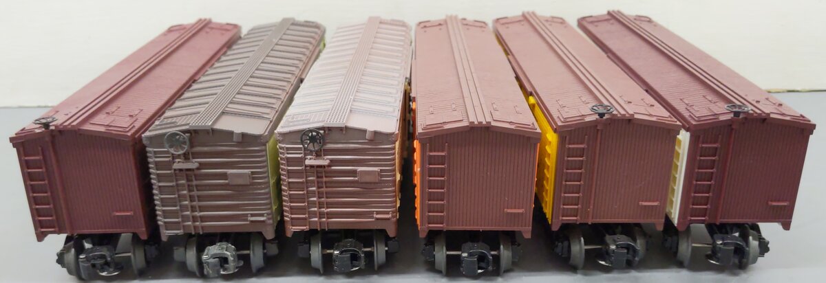 Lionel O Assorted Freight Cars 5705, 5722, 5703, 5731, 5714, 5721[6] EX/Box
