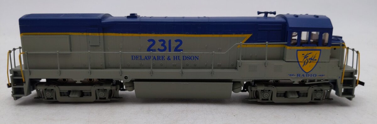 Athearn HO Scale Delaware & Hudson General Electric U23B Diesel #2312 Custom