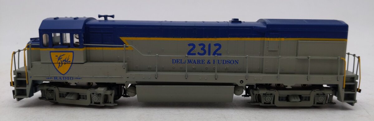 Athearn HO Scale Delaware & Hudson General Electric U23B Diesel #2312 Custom