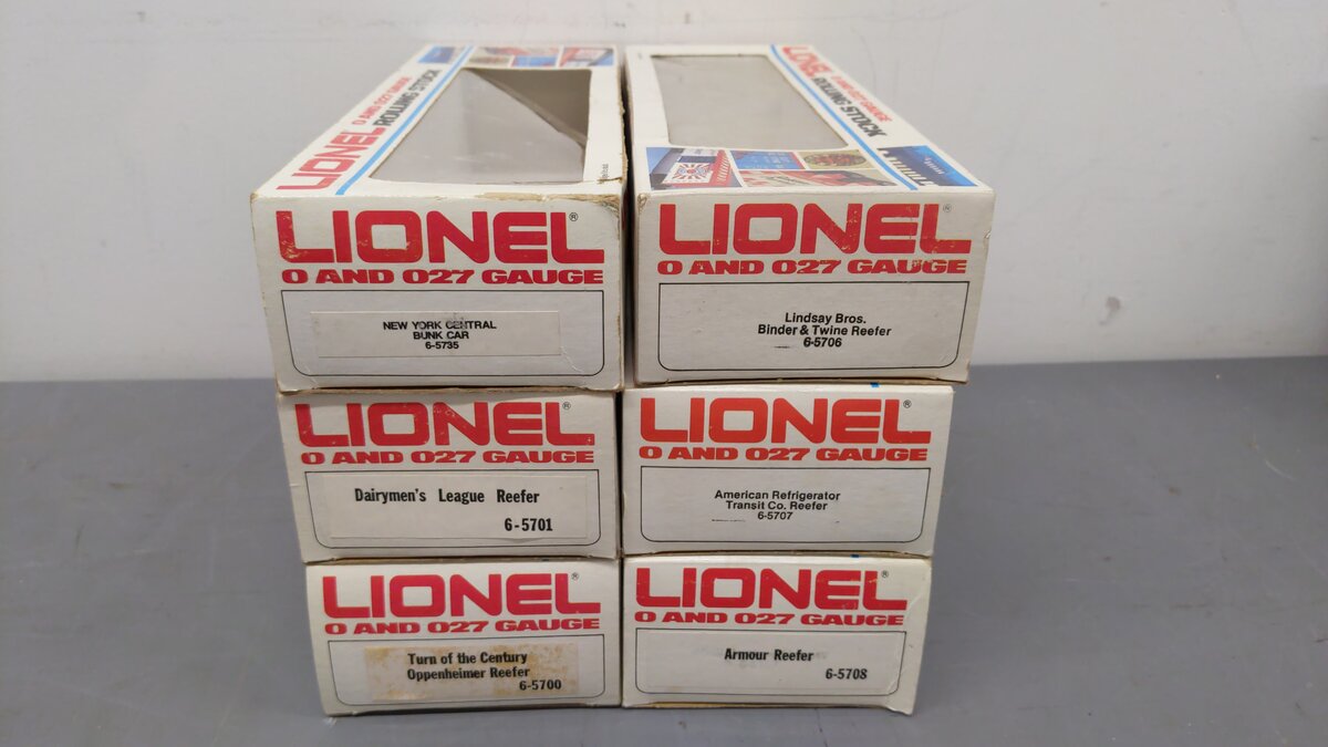 Lionel O Assorted Freight Cars 5701, 5735, 5707, 5700, 5708, 5706 [6] EX/Box