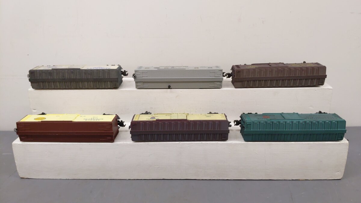 Lionel O Assorted Freight Cars 5701, 5735, 5707, 5700, 5708, 5706 [6] EX/Box