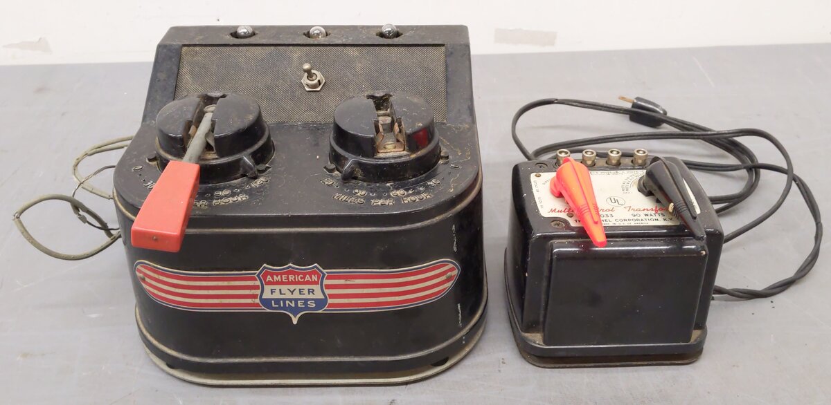 American Flyer & Lionel Vintage Transformers: 18B & 1033 [2]