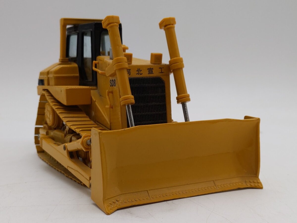 Unknown Manufacturer 1:34 Scale Chinese SD8 Dozer With Ripper VG