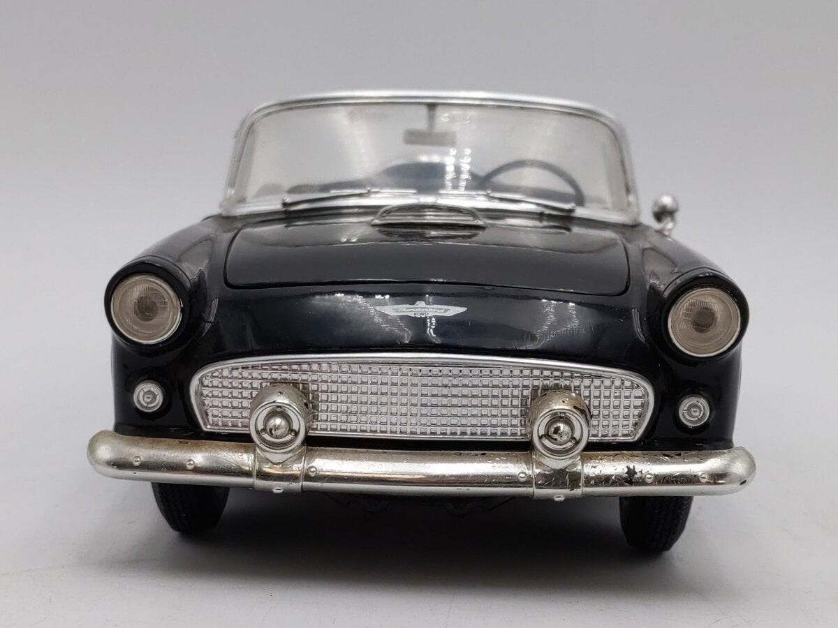 Revell 1:18 Scale 1956 Ford Thunderbird Black Convertible VG