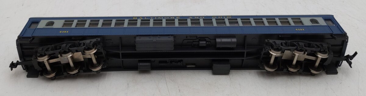 AHM 6314 HO Scale Baltimore & Ohio Coach Car #4151 LN/Box