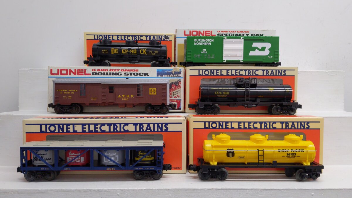 Lionel O Gauge Assorted Freight Cars 5760, 9628, 16123, 19603, 16123, 52044 [6] EX/Box