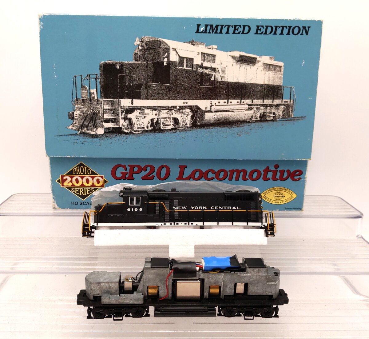 Proto 2000 8066 HO Scale New York Central EMD GP20 Diesel Locomotive #6109 LN/Box