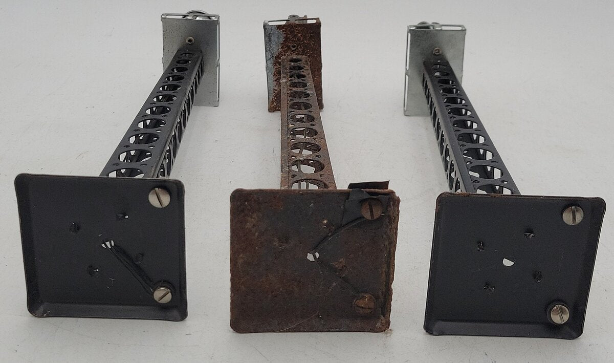 Marx 416A Vintage O Metal Dual Floodlight Towers (3)