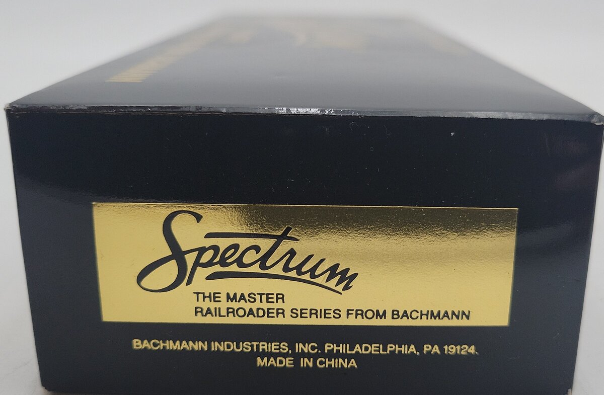 Spectrum 80031 PRR GE 44 Ton Diesel Switcher/Box