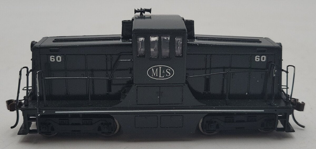 Spectrum 80031 PRR GE 44 Ton Diesel Switcher/Box