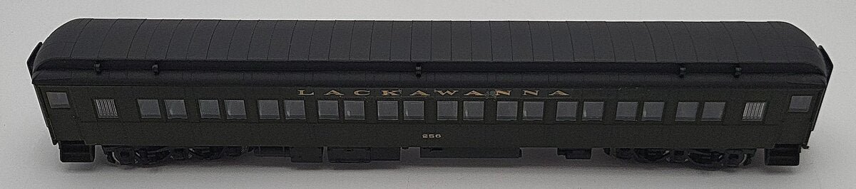 Walthers HO Scale Lackawanna Passenger Car #256 LN
