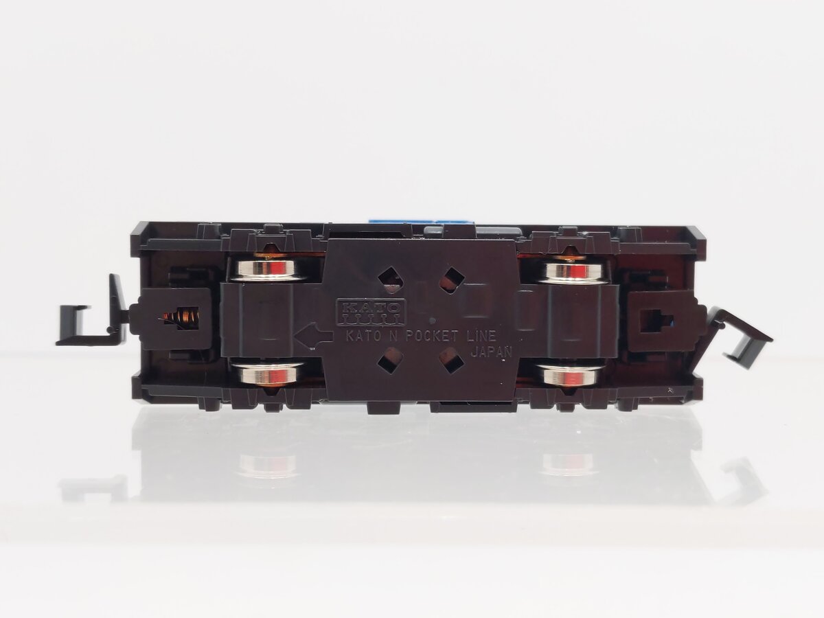 Kato 10-504-2 N Scale Blue Steeplecab Diesel Locomotive #EB222 EX
