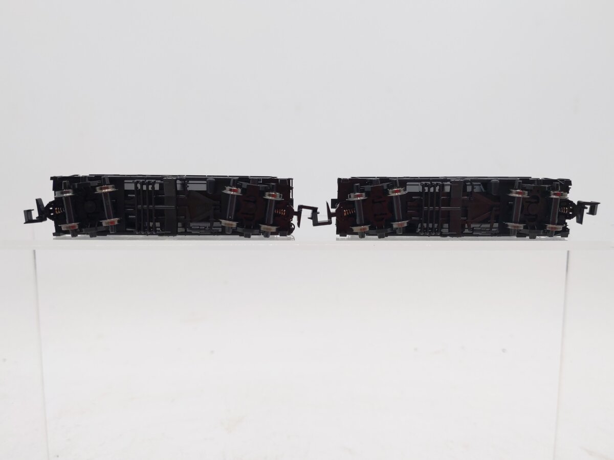 Kato 8071 N Scale Chichibu Railway Hoki Covered Cement Hopper Set (2 Cars) LN/Box