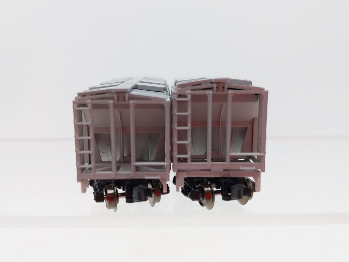 Kato 186-0203 N Scale Milwaukee Road AC&F 70 Ton Covered Hoppers (Pack of 2) LN/Box