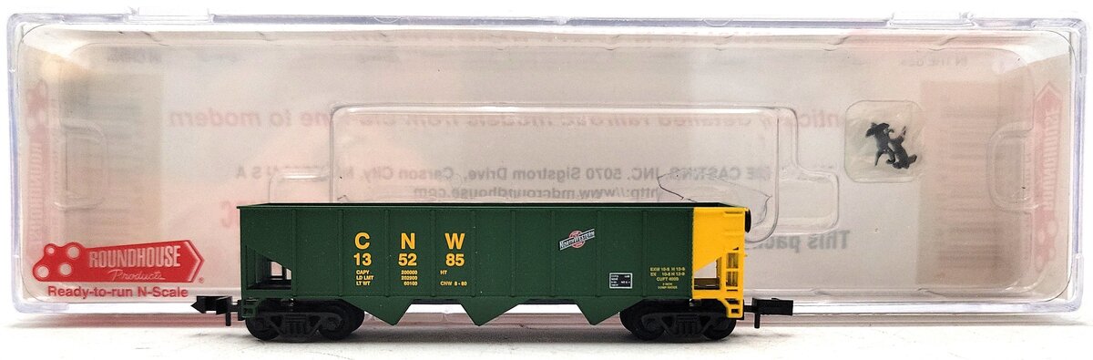 Roundhouse 86001 N-Scale Chicago & North Western 3-Bay Steel Open Hopper #135285 LN/Box