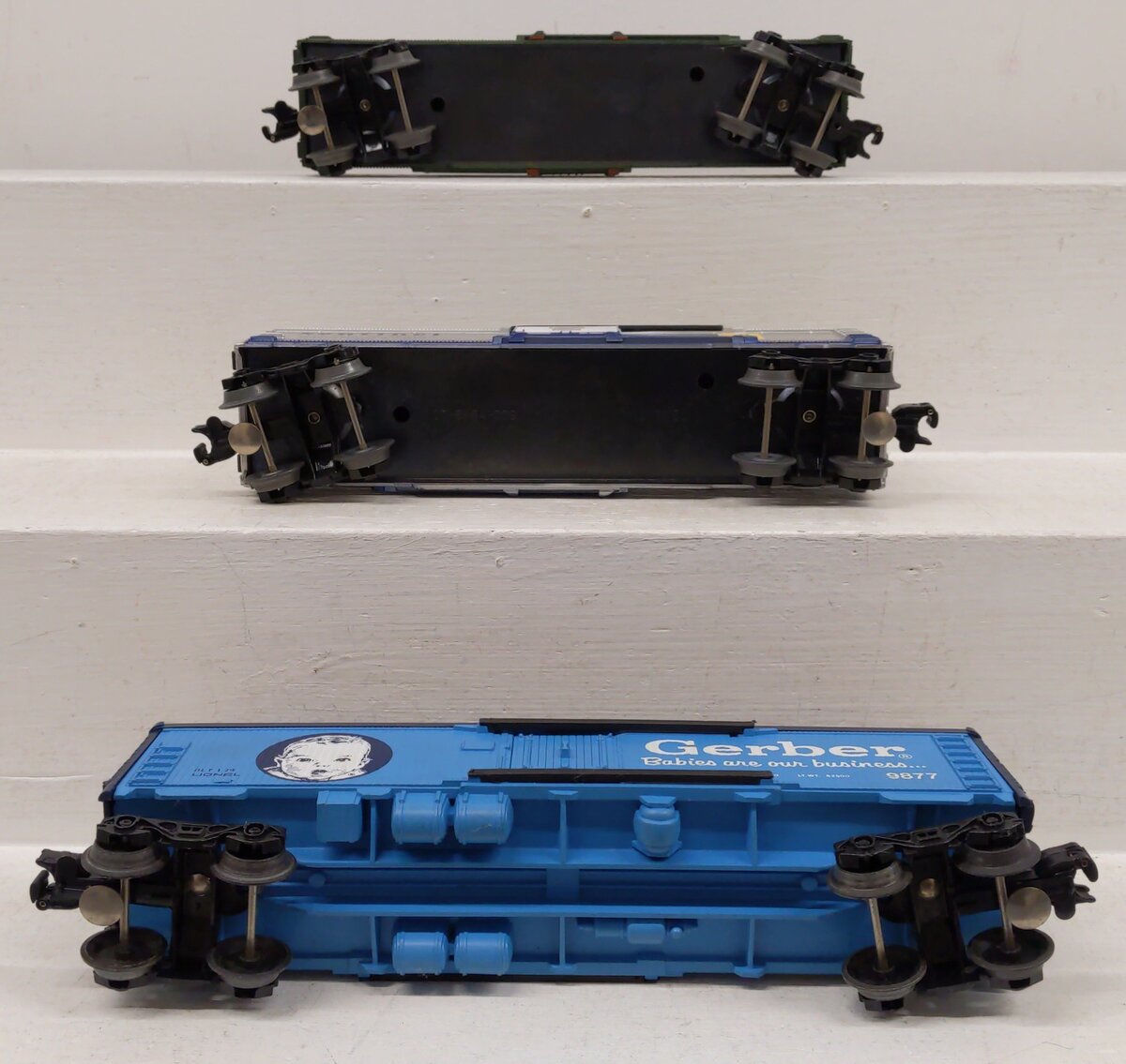 Lionel O Gauge Assorted Box Cars: #9420, #9449, #9877 [3] EX