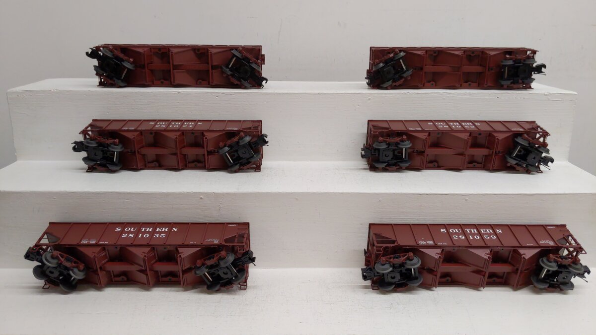 MTH 20-90397 O Scale Southern 70-Ton 3-Bay Hopper Car W/Coal Load (Set of 6) EX/Box