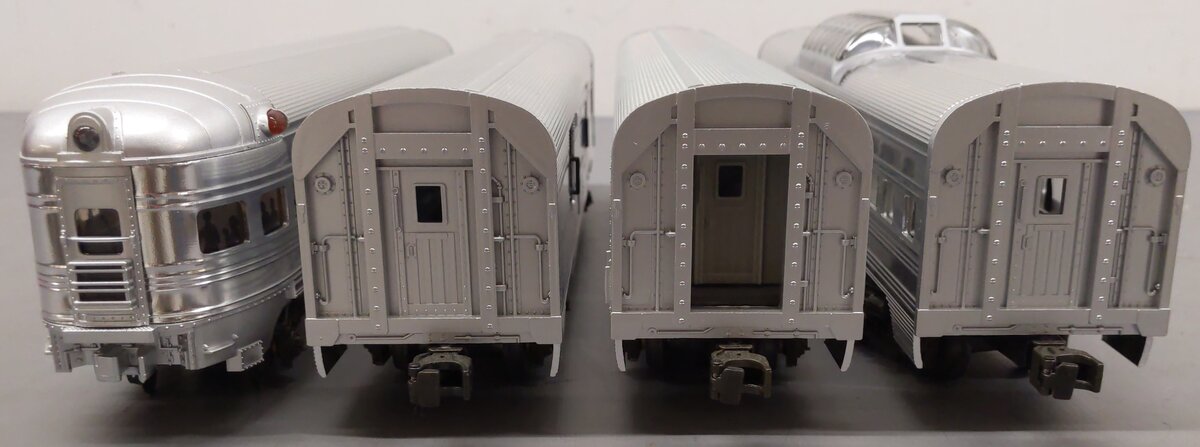 MTH 20-6015 O Union Pacific 60' Aluminum Passenger Car Set (Set of 4) EX/Box