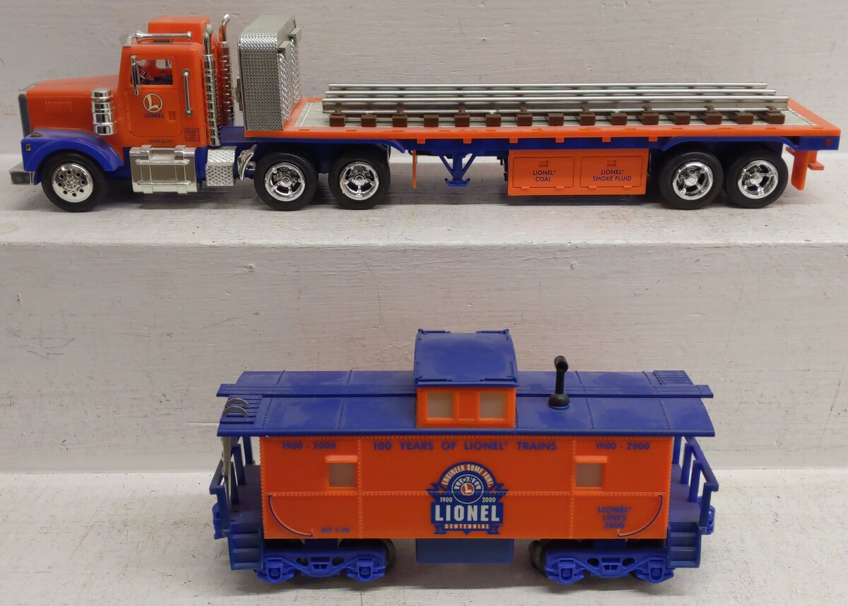 Lionel TMT-18405 O Gauge Flatbed Toy Truck with Operating Lights-Sound Caboose EX/Box