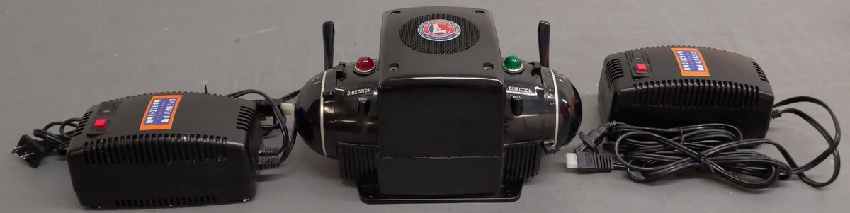 Lionel 6-32930 ZW Multi-Watt Transformer with Two 180 Watt Transformers EX/Box