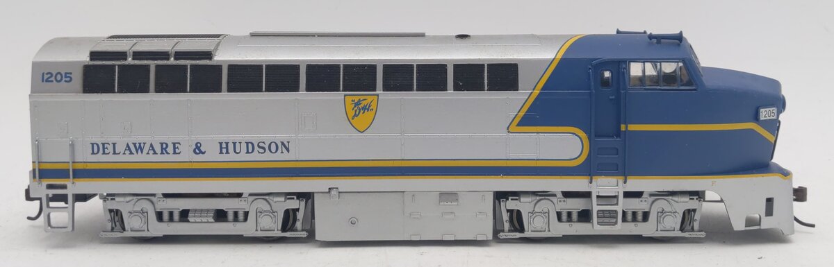 Bachmann 61801 HO D&H Baldwin RF-16 Sharknose Diesel Engine #1205 w/DCC EX/Box