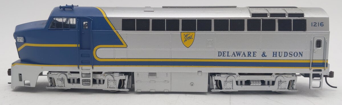 Bachmann 61806 HO D&H Baldwin RF16A Sharknose Diesel Locomotive #1216 w/DCC EX/Box