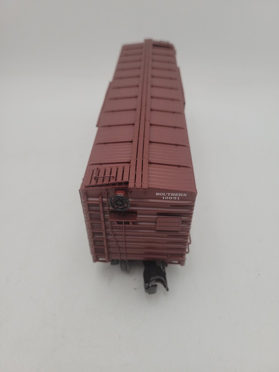 MTH 20-93932 O Gauge Southern 40' AAR Freight Box Car #10051 EX/Box