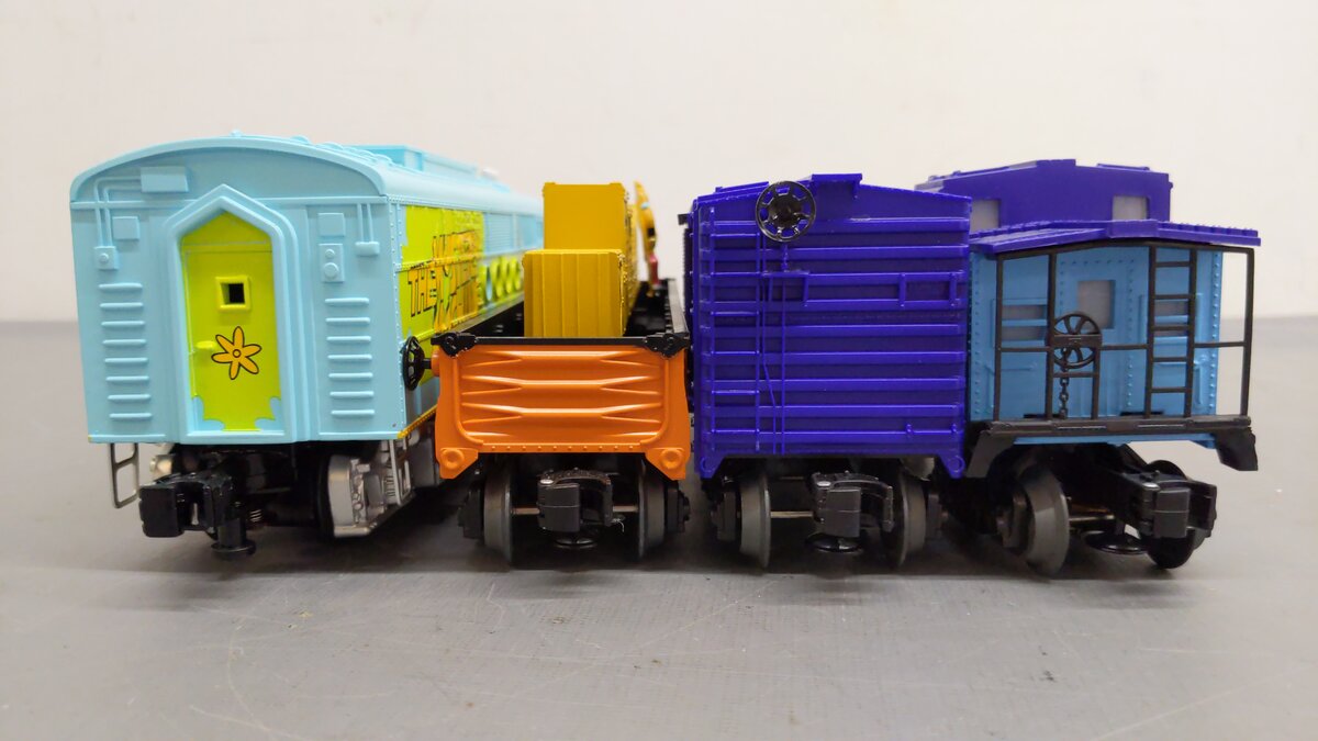 Lionel 6-85241 Mystery Machine LionChief O Gauge Diesel Train Set with Bluetooth