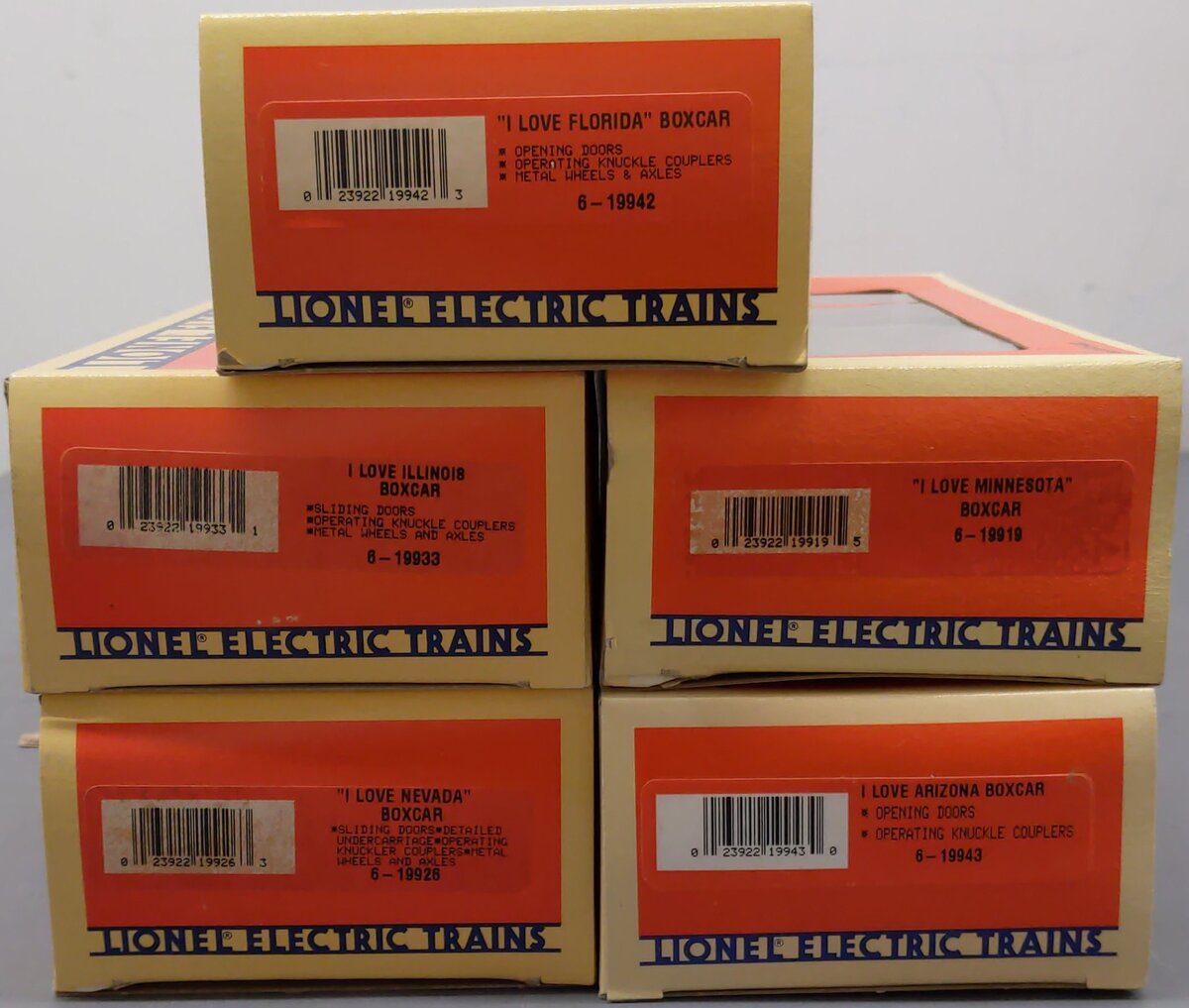 Lionel O Assorted "I Love" Boxcars: 19919, 19926, 19933, 19942, 19943 [5] LN/Box
