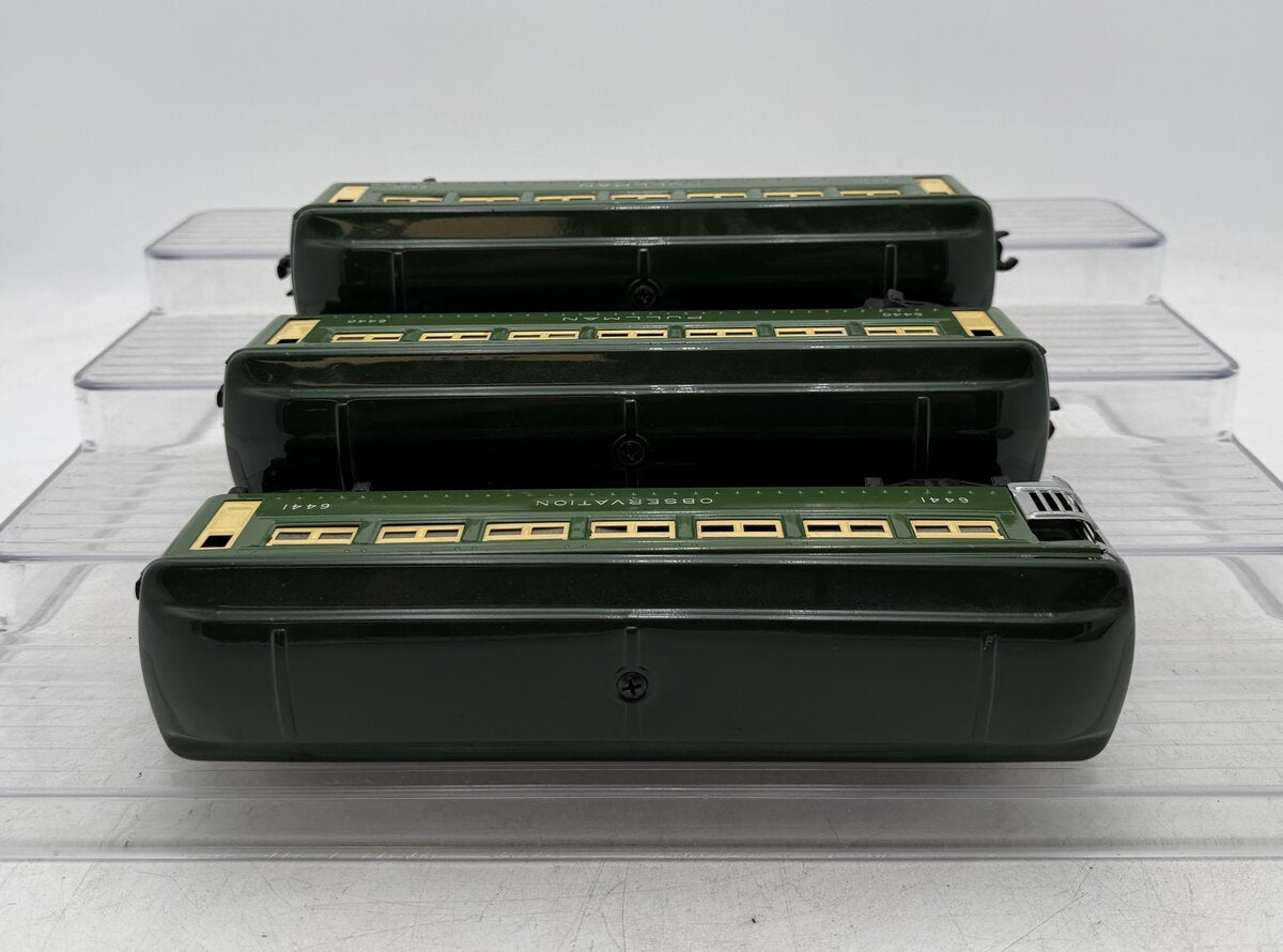 Lionel 6440S Vintage O Two-Tone Green Pass Cars: 6440, 6440 & 6441 (Set of 3) VG