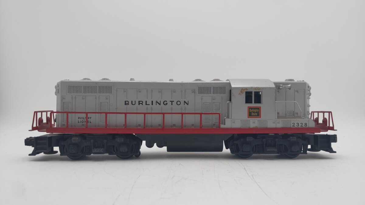 Lionel Vintage O Burlington Diesel Locomotive #2328 EX