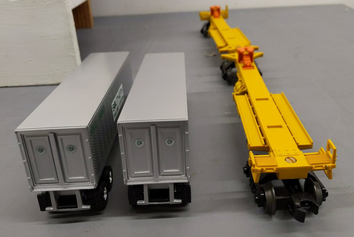Lionel 6-16363 O Gauge Southern TTUX Flatcar w/ Trailers LN/Box