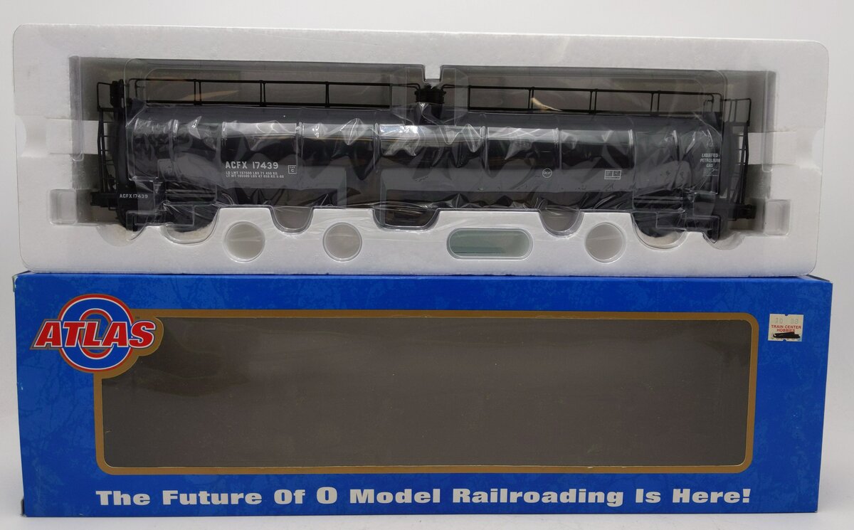 Atlas 6401-2 O Gauge ACF 33,000 Gallon Tank Car #17439 (3-Rail) NIB