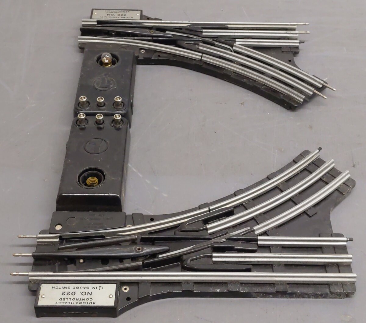 Lionel 022 O Gauge Left-Hand & Right-Hand Electric Remote Switches VG/Box