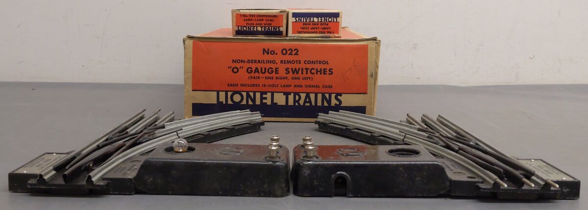 Lionel 022 O Gauge Left-Hand & Right-Hand Electric Remote Switches VG/Box