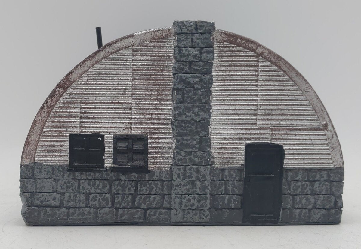 Menards 2759121 O Scale Cripple Creek Sand & Gravel Quonset Hut VG