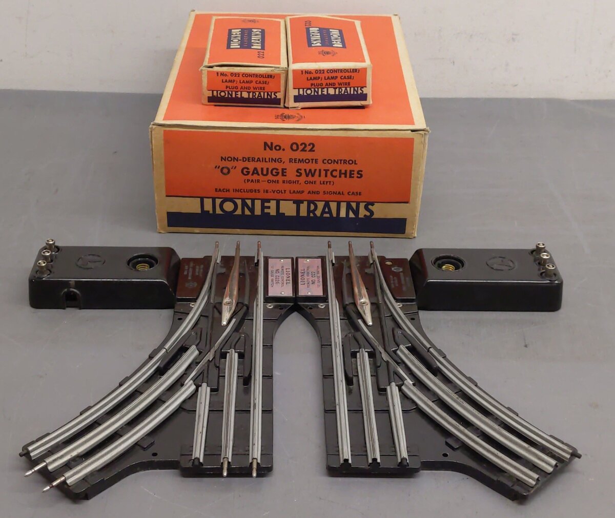 Lionel 022 O Gauge Left-Hand & Right-Hand Electric Remote Switches VG/Box