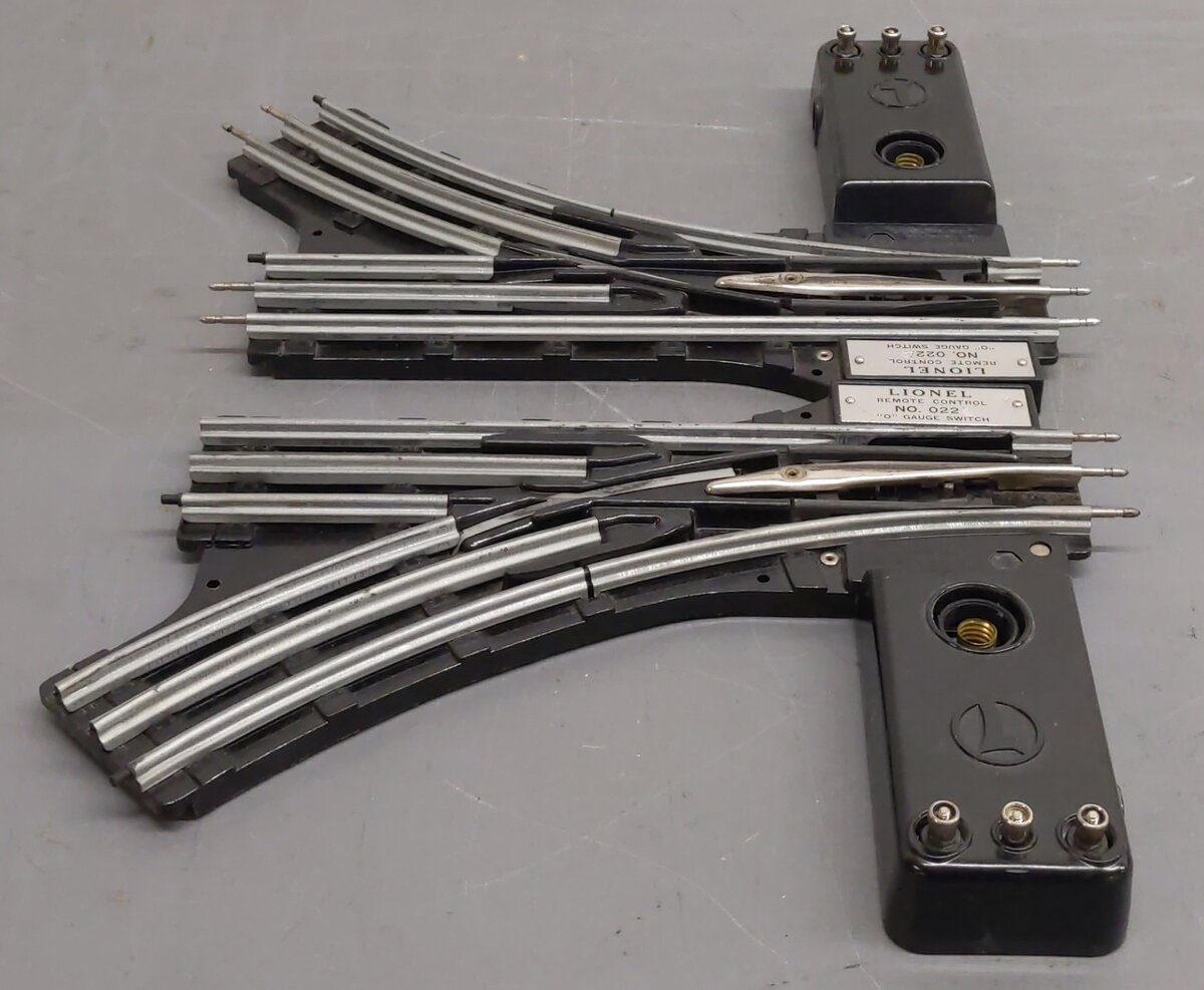Lionel 022 O Gauge Left-Hand & Right-Hand Electric Remote Switches VG/Box