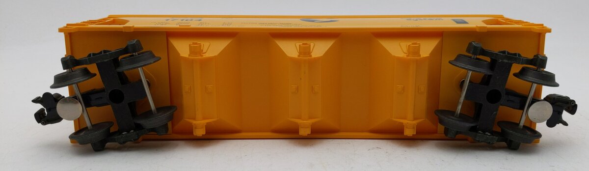 Lionel 6-17104 O Gauge Chessie System ACF 3-Bay Center Flow Hopper LN